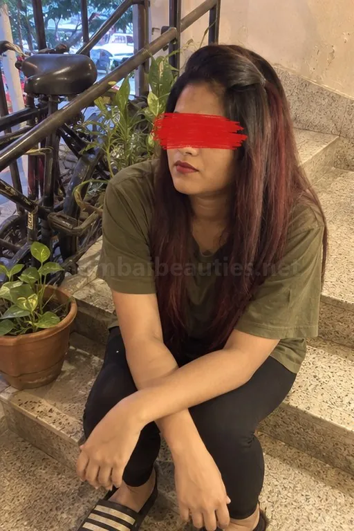 Rekha, 25, South Indian call girl in Mumbai