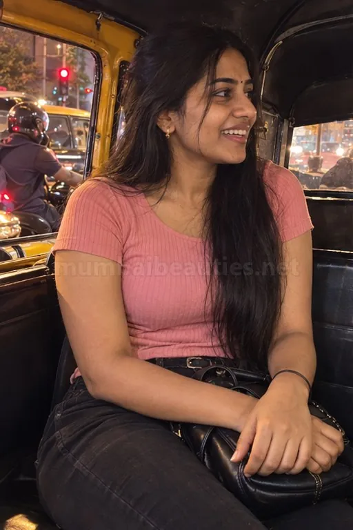 Sreeja, 27, Malayali call girl in Mumbai, photo 3 of 3