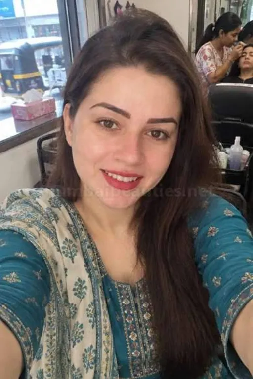Dassy, 21, Russian Beauty call girl in Mumbai